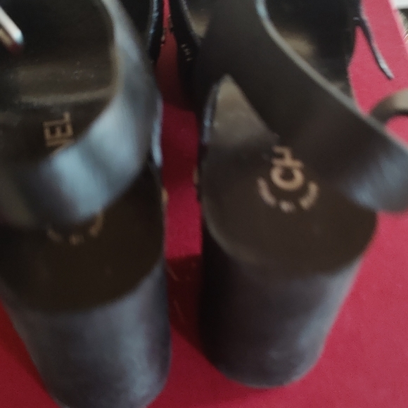 Chanel shoes size 39 - Picture 4 of 6